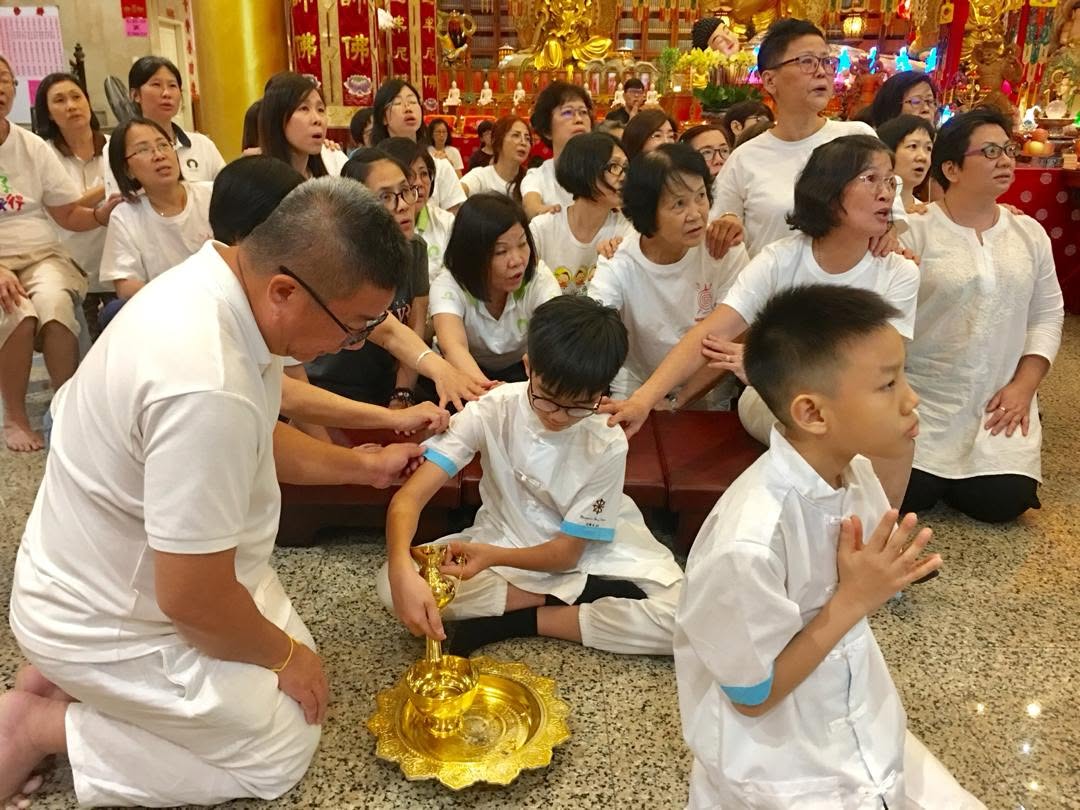 2019 Selangor · Happy Garden — Young Volunteers Serve the Saṅgha in Alms-round & Dhamma Propagation - Image 19