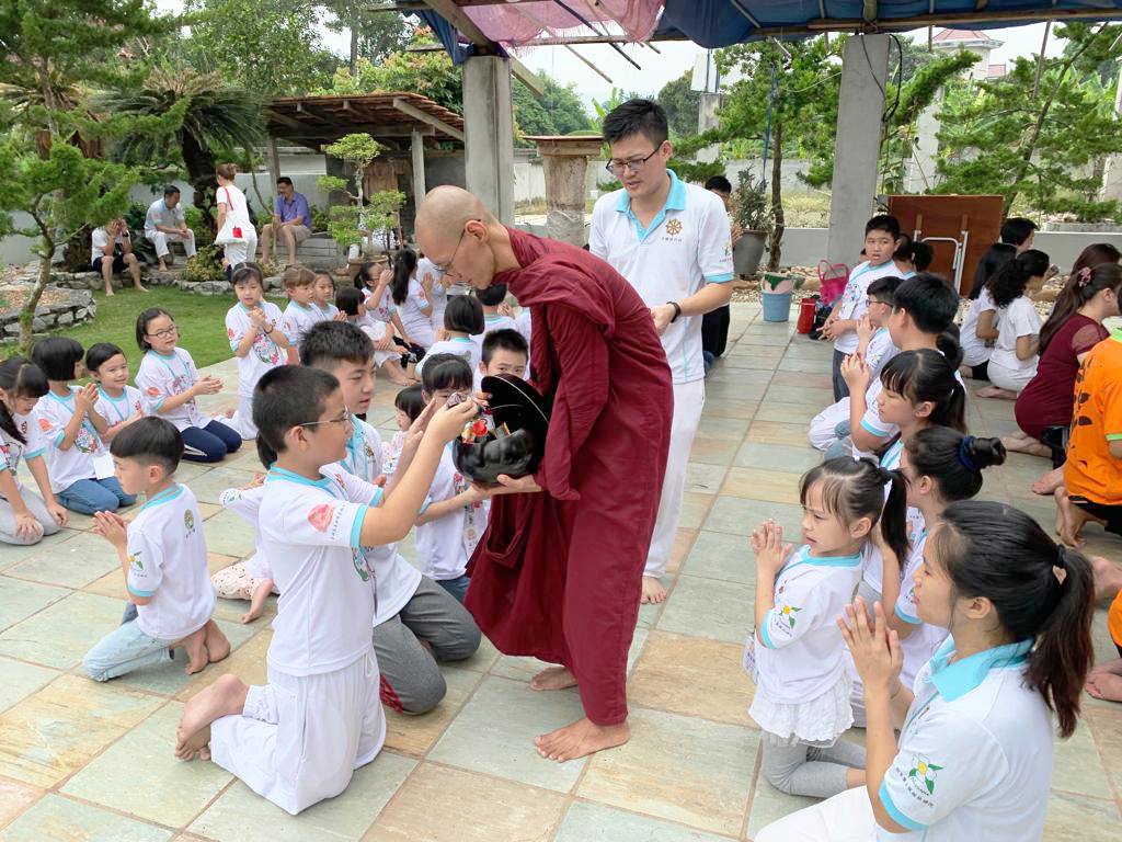 2018/19 DhammaJāta Children Sunday School Graduate - Image 7
