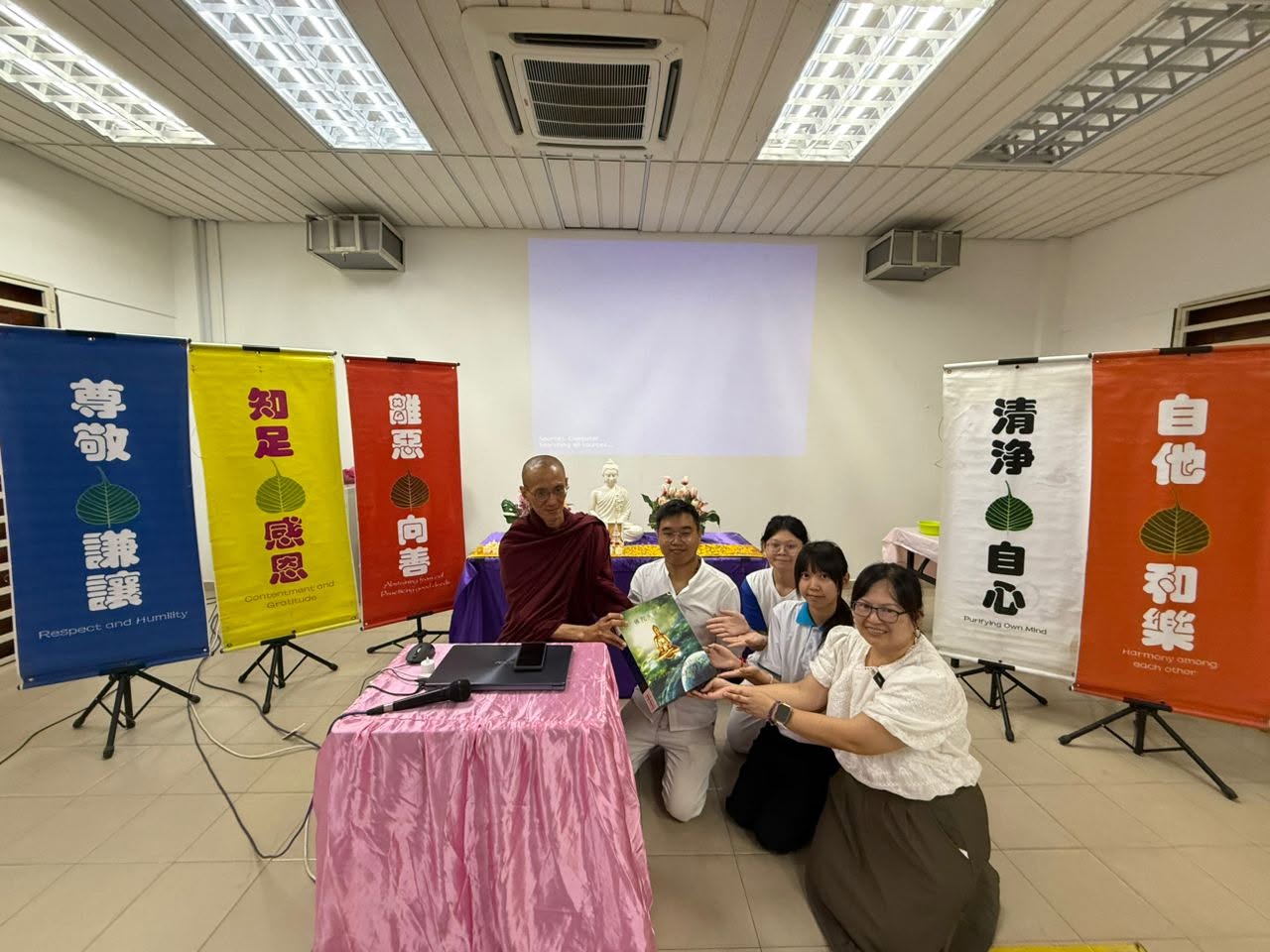 2025 Penang Island Chung Hwa Confucian High School Buddhist Society Learning Dhamma - Image 2