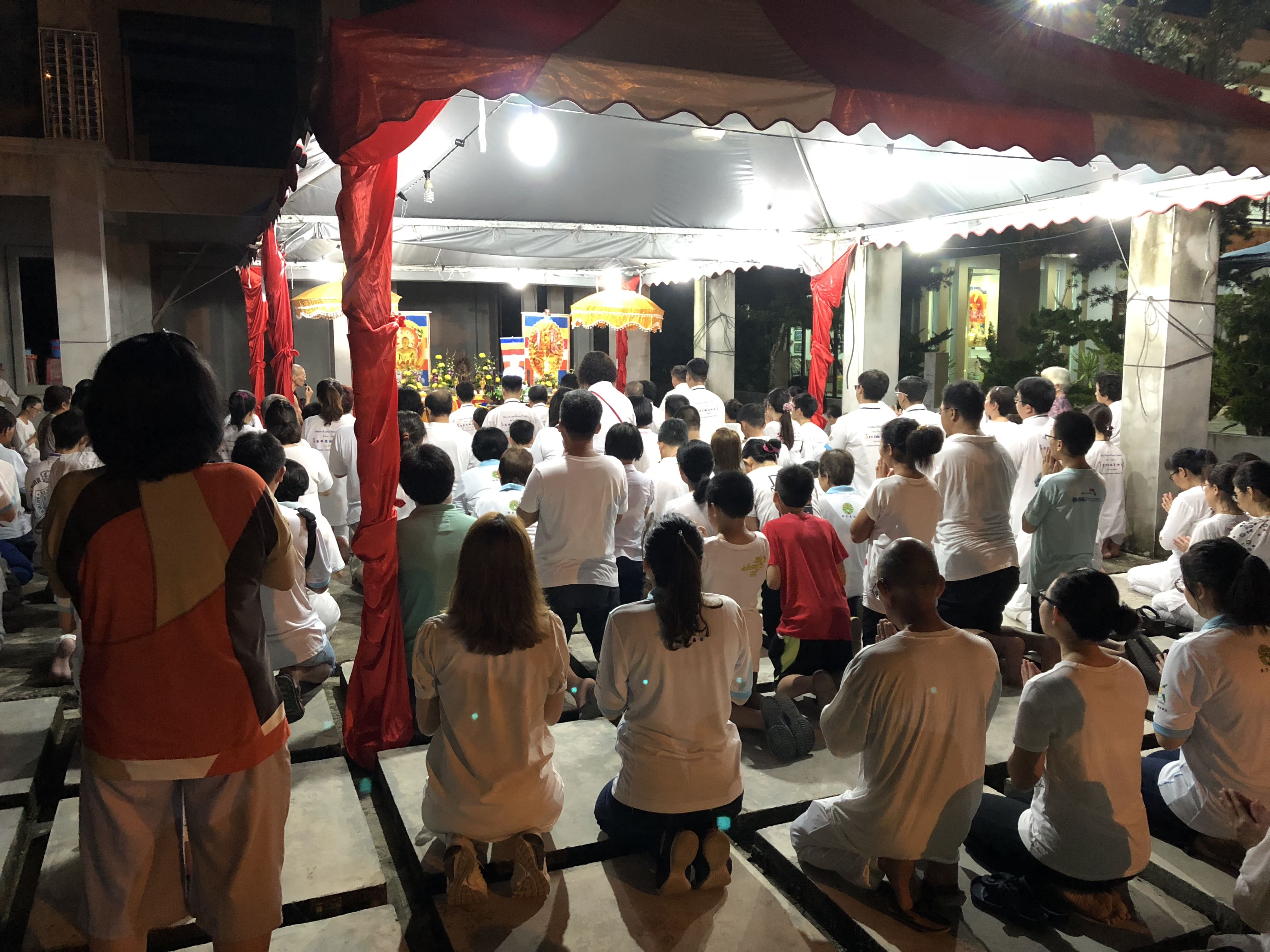 2018 Vesākha Pūjā Day & Eve Retreat - Image 40