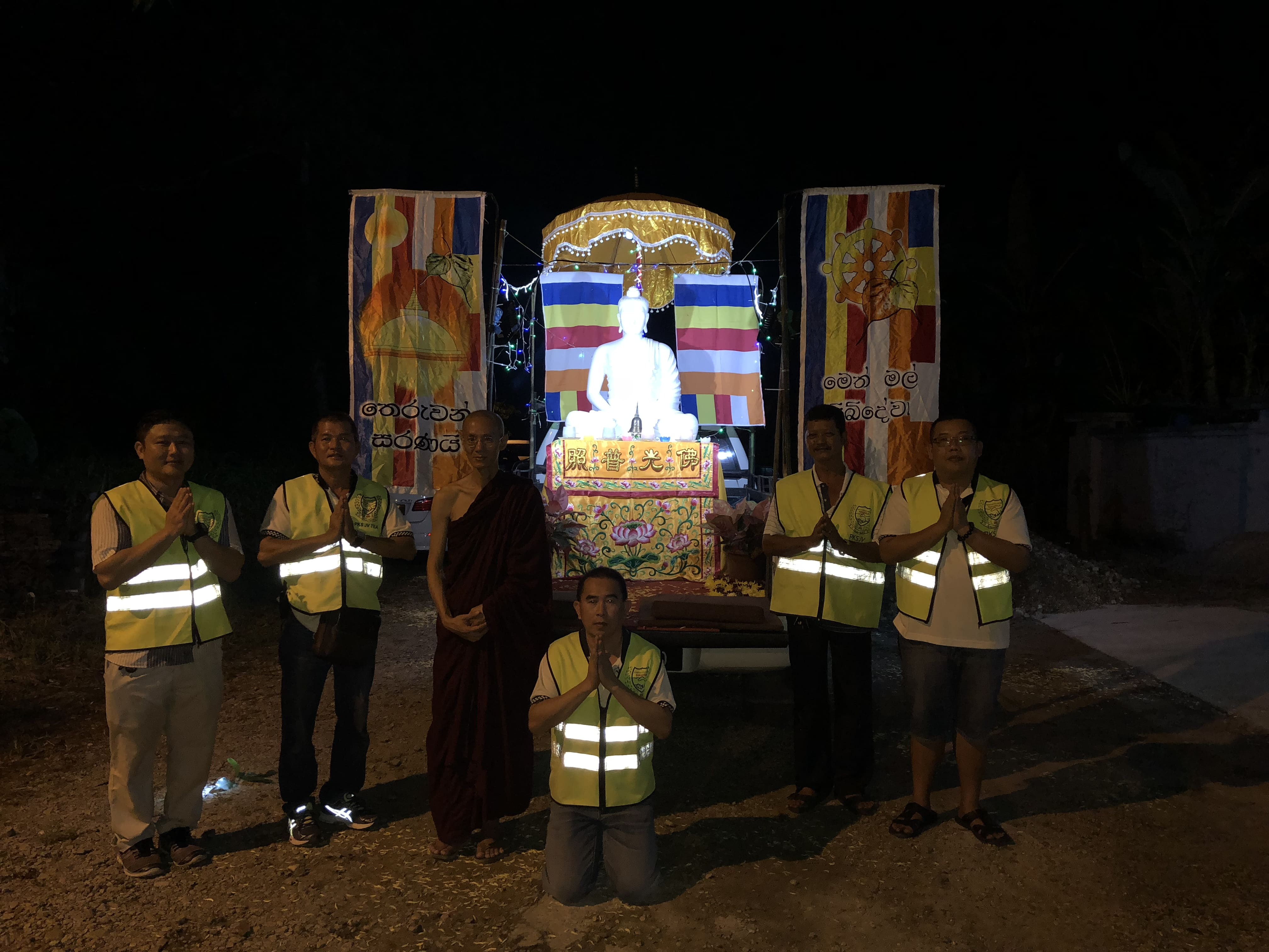 2018 Vesākha Pūjā Day & Eve Retreat - Image 36