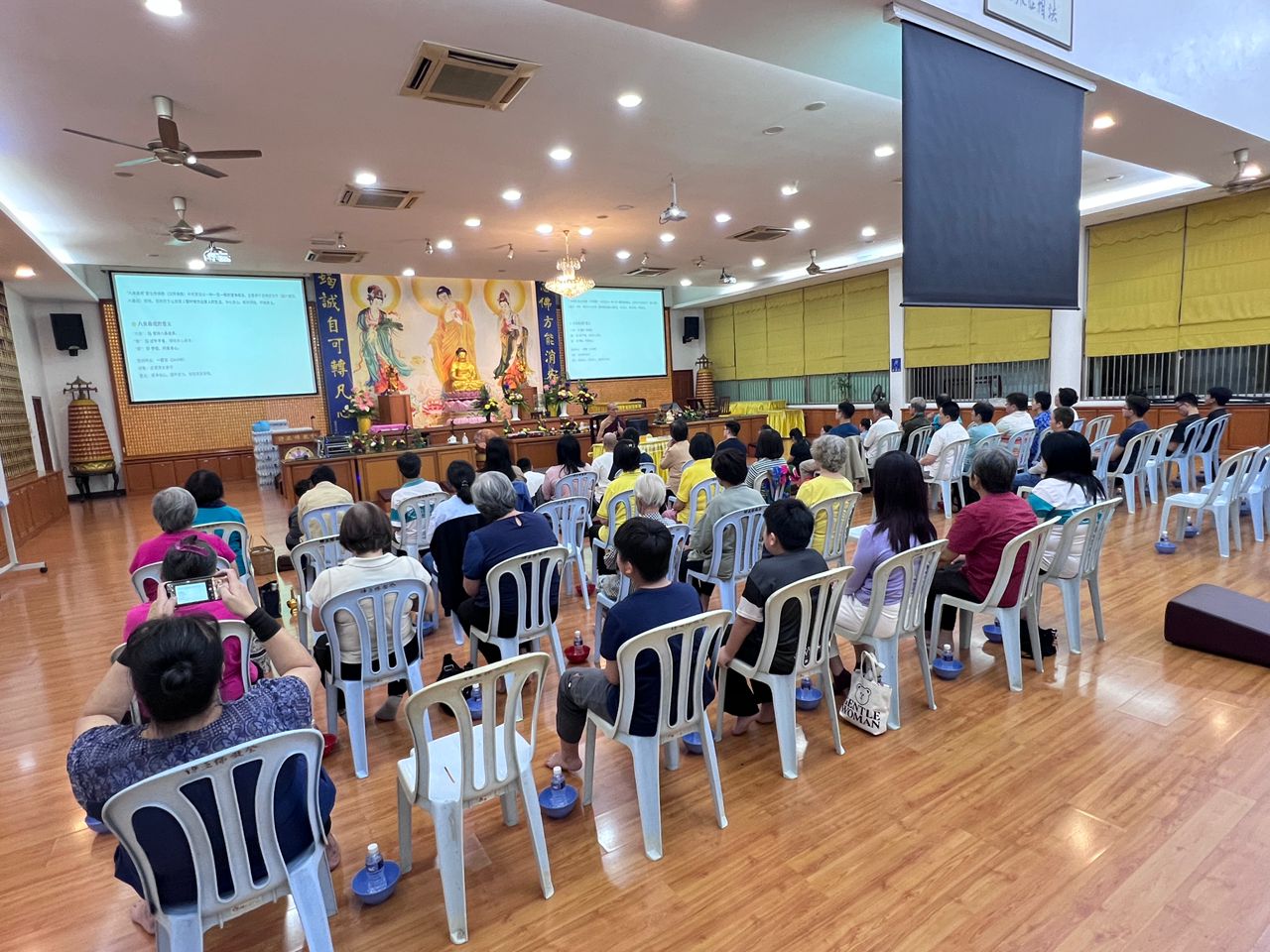 SARAWAK Sibu Sekolah Menengah Kebangsaan Bandar Sibu Students’ Retreat