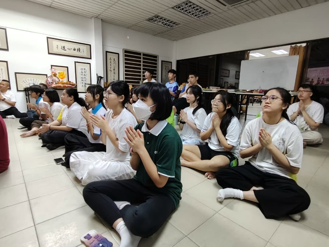 2025 Penang Island Chung Hwa Confucian High School Buddhist Society Learning Dhamma - Image 4