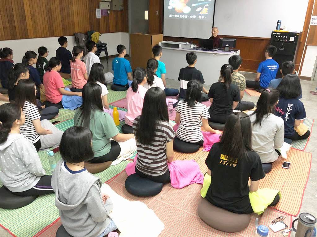 2018 Universiti Sains Malaysia Buddhist Society Learning Dhamma - Image 4