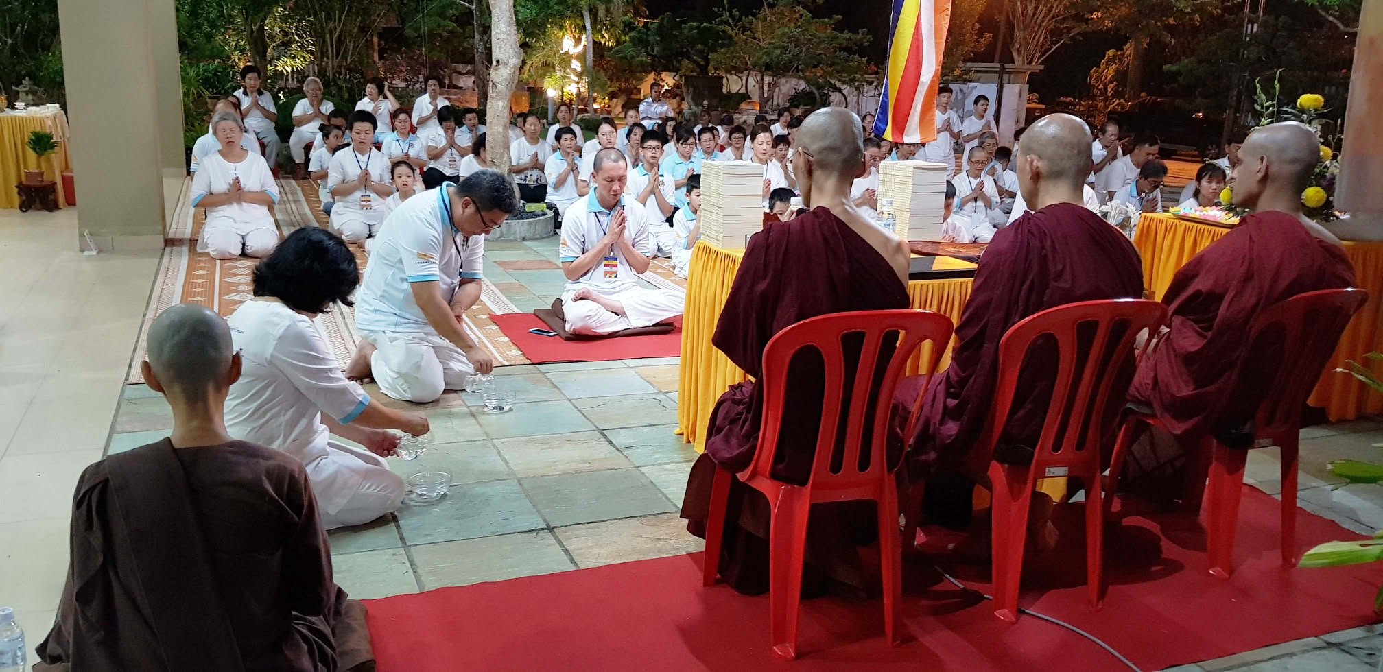 2018 Vesākha Pūjā Day & Eve Retreat - Image 29