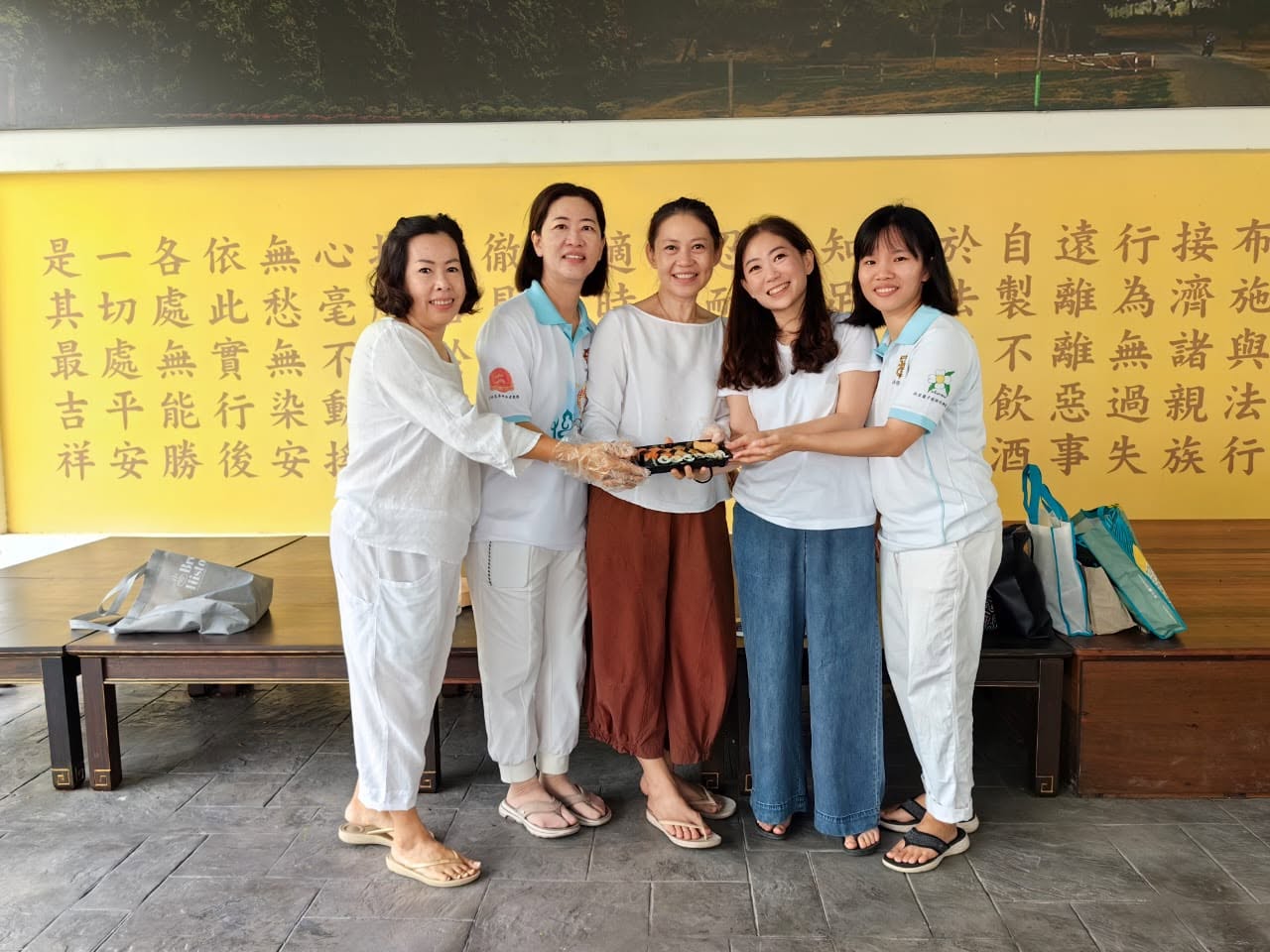 Saṅgha Honor Day – Parent-Child Handmade Sushi Offering to the Saṅgha - Image 7