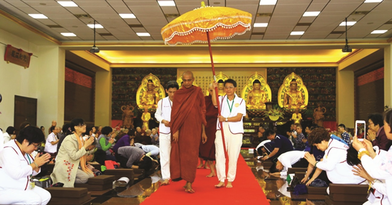 Dhamma Communicator